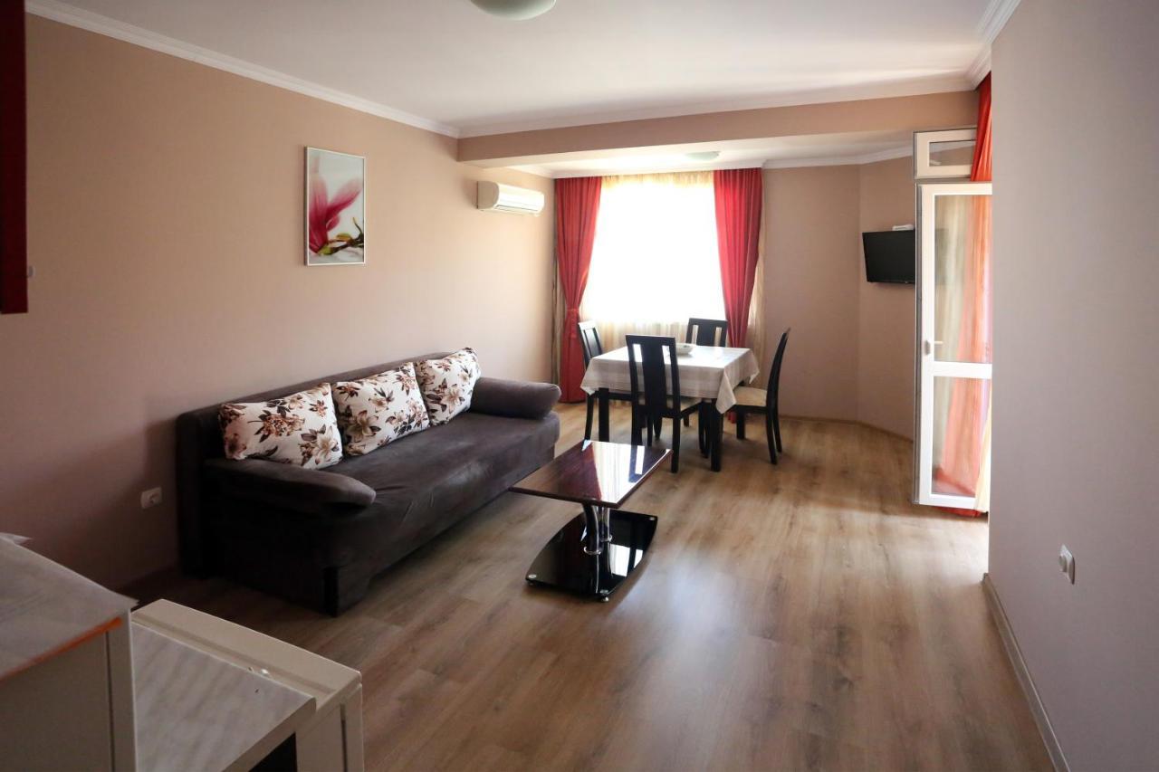 Dani Apartment *