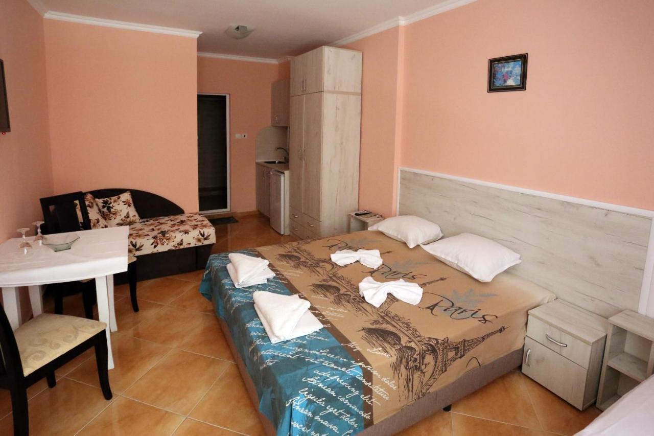 Apartment Dani Pomorie