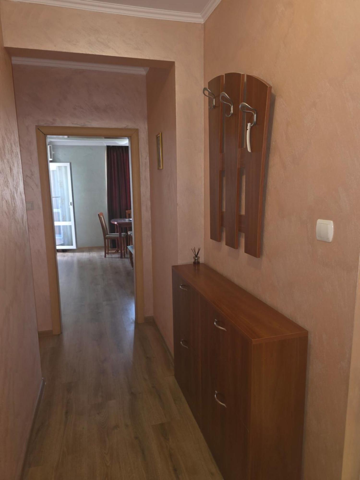 Apartament Dani *
